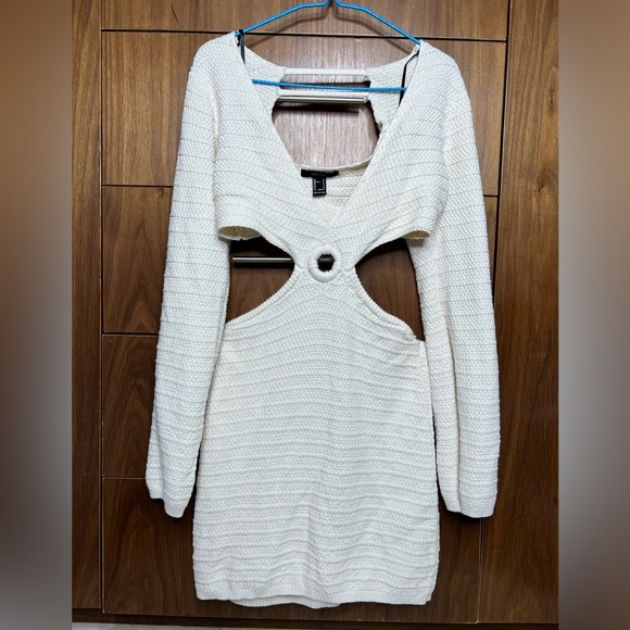White/ beige Knit summer cutout dress - Picture 2 of 5